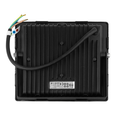 Naświetlacz LED 50W GTV czarny IP65 oświetlenie zewnętrzne 4000 lm GT-GCX50W-40