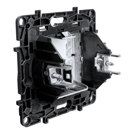 Adapter Systimax czarne Niloe Step 863588