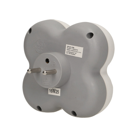 Rozgałęźnik. 3 gniazda 2P+Z z podświetlanym wyłącznikiem ON/OFF OR-AE-1378