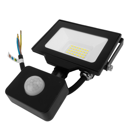 Naświetlacz LED 20W z czujnikiem ruchu czarny IP65 oświetlenie zewnętrzne 2000lm GT-GCR20W-64