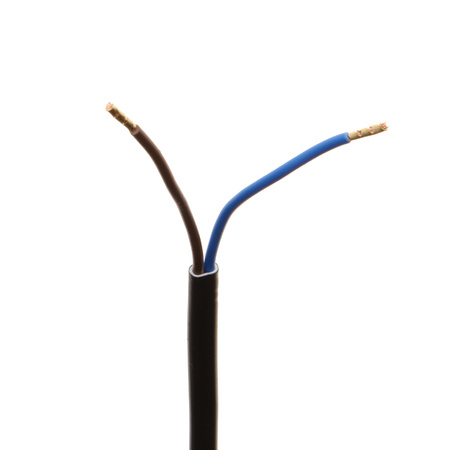 Przewód przyłączeniowy z wyłącznikiem nożnym PWN-2 3m 2x0,75 mm² z wtyczką płaską 250V 16A czarny W-10150