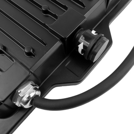 Naświetlacz LED 50W z czujnikiem ruchu czarny IP65 oświetlenie zewnętrzne 5000lm GT-GCR50W-64