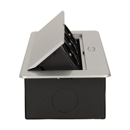 Gniazdo meblowe wpuszczane w blat z płaskim frezowanym rantem. 3x2P+Z. srebrne OR-AE-1336/G