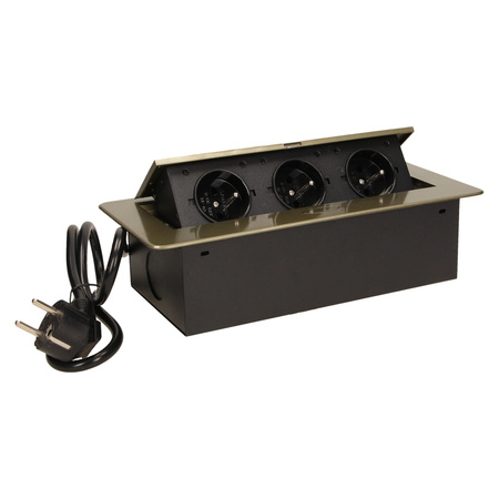 Gniazdo meblowe wpuszczane w blat z płaskim frezowanym rantem i przewodem 1.5m. 3x2P+Z. mosiądz OR-AE-1337/BR