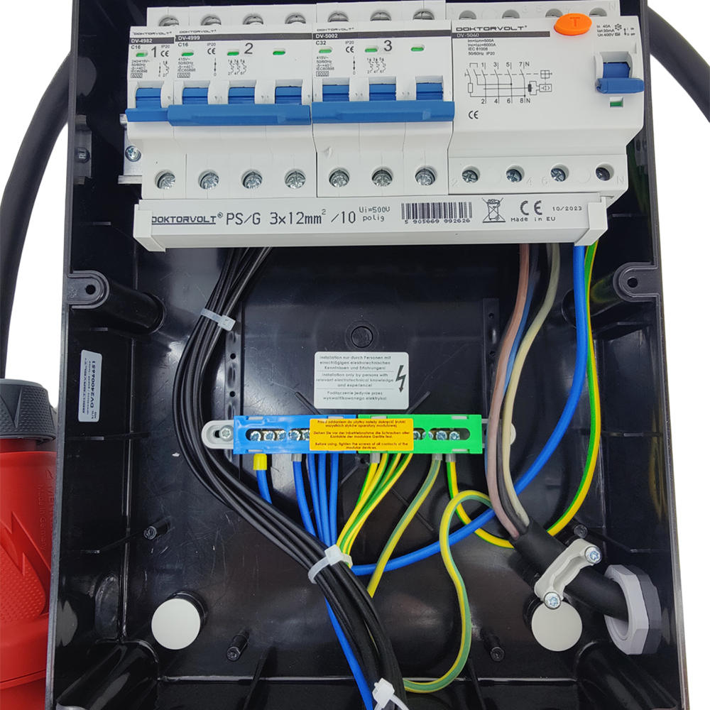 Bauverteilerkasten auf Ständer mit Kabel ECO-S/FI SKHU 32A 16A 2x230V Schuko Doktorvolt® 0403