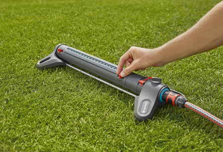 Gardena Zestaw do podlewania Zraszacz AquaZoom L 350 m² + Wąż 25m 3/4" 25 bar + 2x Złączka DVZ-0005