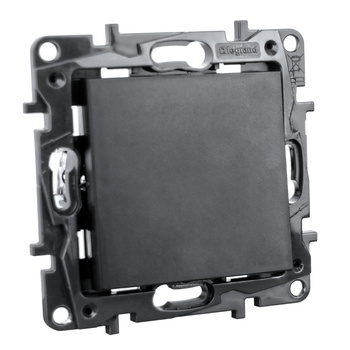 Łącznik jednobiegunowy 10 AX czarny Niloe Step 863501